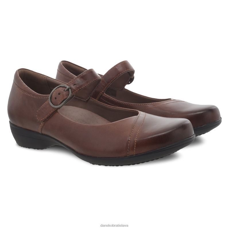 mary janes Dansko 2ZJPL152 fawna ženy gaštanovo leštené lýtko